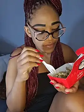 Snapshot of Sultrydiva1 chatting on 15, 2, 2026 Sultrydiva1 online show from 15, 2, 2026