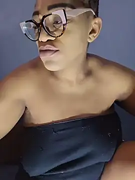 Snapshot of Sultrydiva1 chatting on 22, 2, 2026 Sultrydiva1 online show from 22, 2, 2026