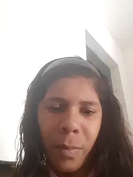 Flavinha18 online show from 6, 1, 2026