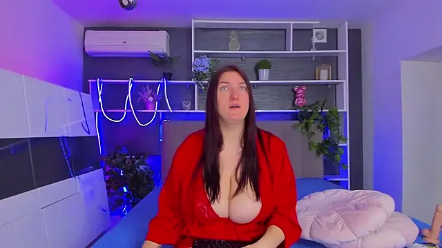 Snapshot of StephieRousee chatting on 28, 4, 2026 StephieRousee online show from 28, 4, 2026