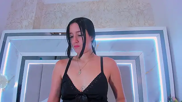 Snapshot of IsaBlue chatting on 19, 1, 2026 IsaBlue online show from 19, 1, 2026