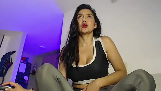 Snapshot of samanta_xi chatting on 27, 2, 2026 samanta xi online show from 27, 2, 2026