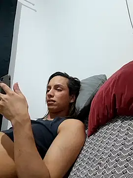 ofjuliaa online show from 11, 4, 2026