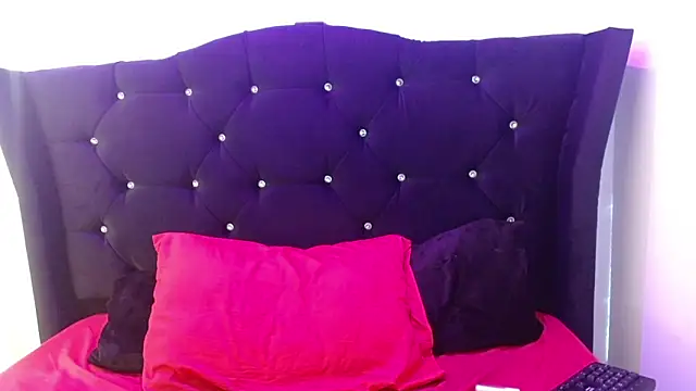 Angel adrien online show from 27, 2, 2026