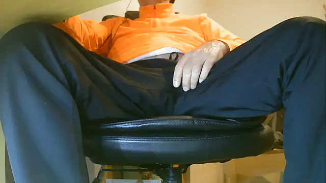 schlueppee64 online show from 27, 3, 2026