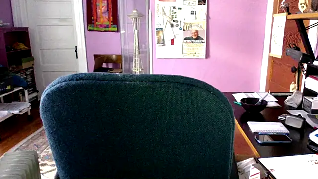 Snapshot of LickYourYoni chatting on 26, 4, 2026 LickYourYoni online show from 26, 4, 2026