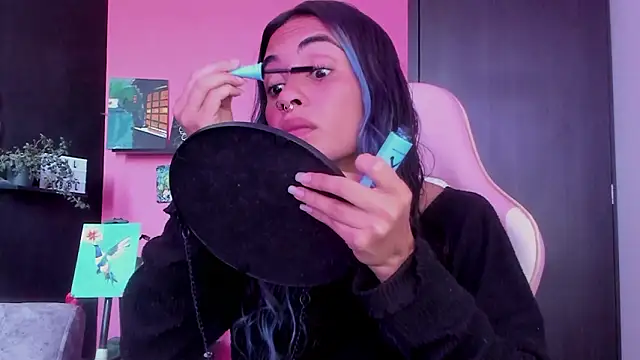 azula lillet online show from 25, 2, 2026