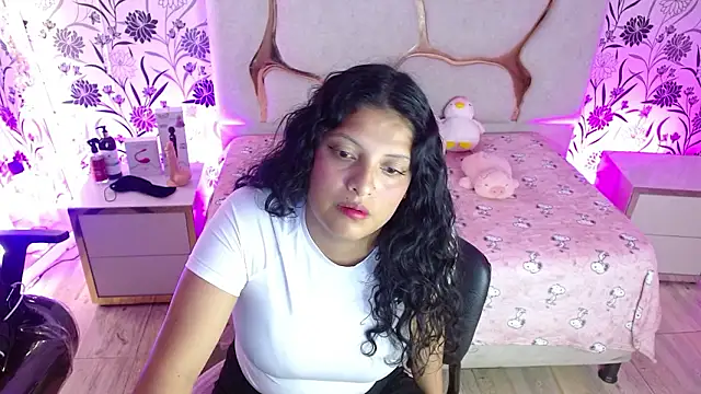 Snapshot of TATTI_TAY chatting on 18, 2, 2026 TATTI TAY online show from 18, 2, 2026