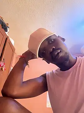 Snapshot of BigAndBeaut chatting on 12, 1, 2026 BigAndBeaut online show from 12, 1, 2026