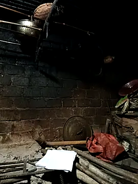 yu--yo online show from 10, 3, 2026