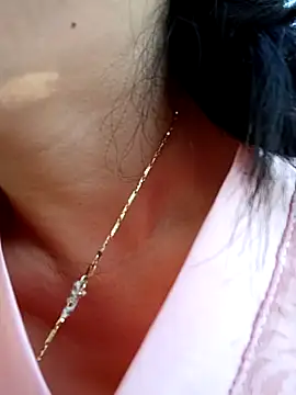 yu--yo online show from 11, 4, 2026