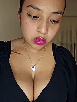 Snapshot of Angelmoon04 chatting on 27, 2, 2026 Angelmoon04 online show from 27, 2, 2026