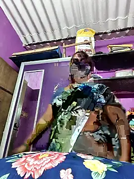 Snapshot of Tamil_Hot_Priya chatting on 14, 1, 2026 Tamil Hot Priya online show from 14, 1, 2026