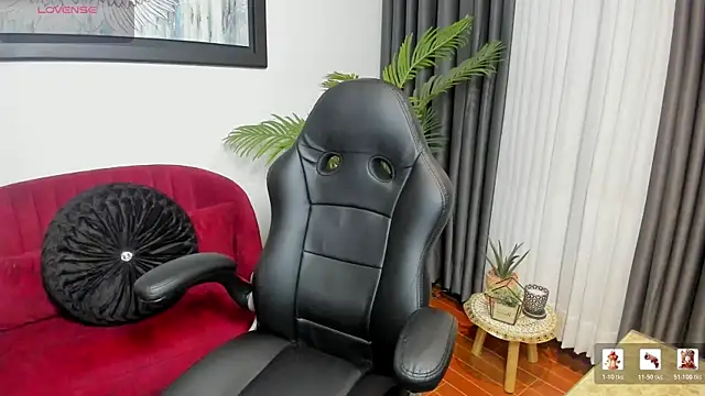 VictoriaPaker online show from 6, 4, 2026