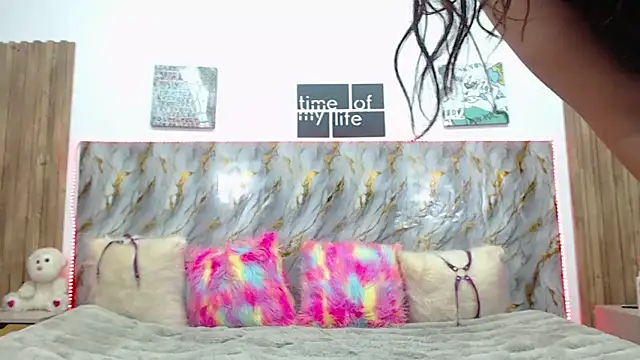 rossyvalbuena online show from 24, 3, 2026