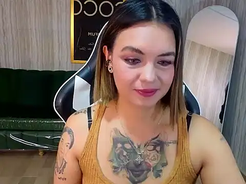 Snapshot of zarcasutra_t chatting on 13, 1, 2026 zarcasutra t online show from 13, 1, 2026