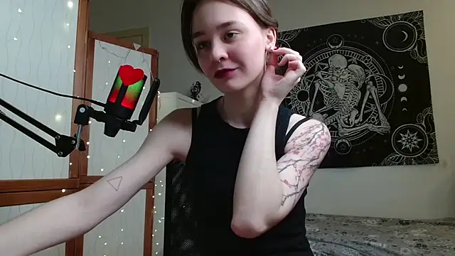 Snapshot of Mysterious_Toy chatting on 19, 2, 2026 Mysterious Toy online show from 19, 2, 2026