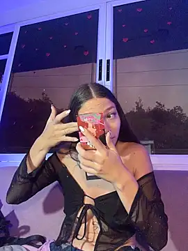 EmmaJhoons online show from 2, 3, 2026