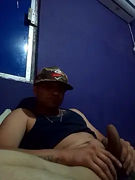 Snapshot of yoguitolokoche chatting on 11, 1, 2026 yoguitolokoche online show from 11, 1, 2026