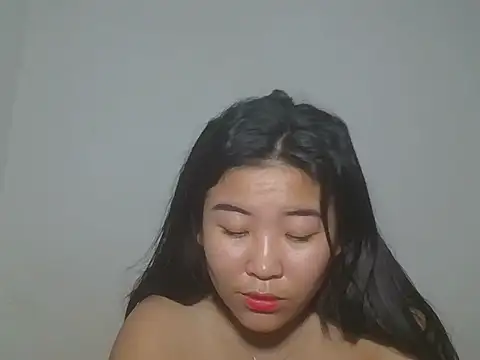 Zyeiii online show from 26, 3, 2026