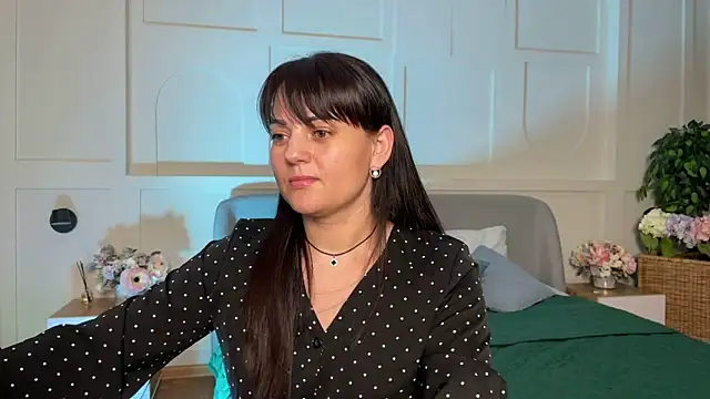  SilkyShadow  online show from 3, 2, 2026