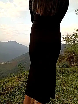 hoahong2 online show from 27, 2, 2026