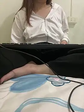 -Mimiu- online show from 15, 2, 2026