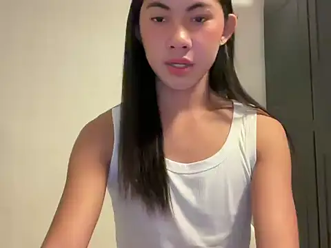 Massivecockfiona online show from 27, 7, 2026