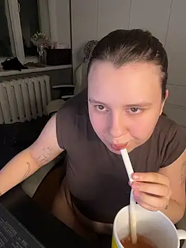 Snapshot of AnnaSeint chatting on 27, 5, 2026 AnnaSeint online show from 27, 5, 2026