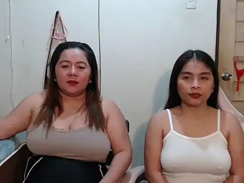 Seductive Two0205 online show from 12, 1, 2026