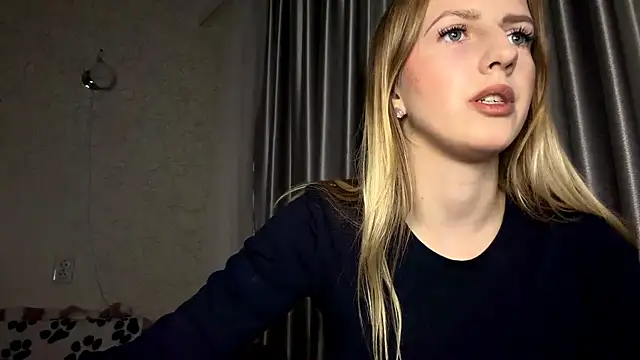 JeannettaIltzsch online show from 9, 2, 2026