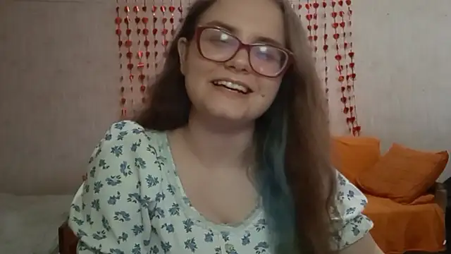 Miyabeee online show from 16, 7, 2026