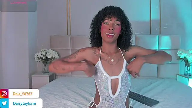 DaisyTaylor   online show from 28, 2, 2026