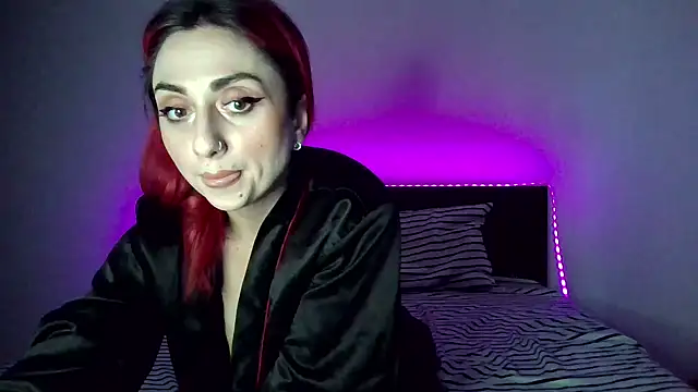 Snapshot of JessicaShorty4U chatting on 11, 5, 2026 JessicaShorty4U online show from 11, 5, 2026