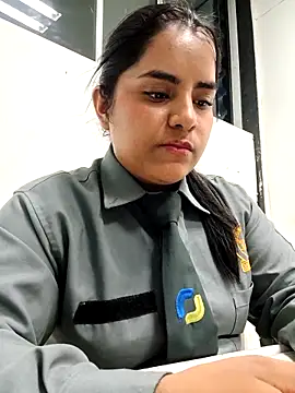 Isabel 3 online show from 24, 3, 2026