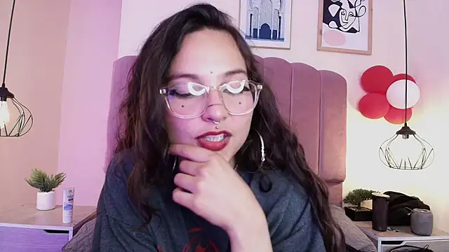 Hanabie  online show from 11, 4, 2026