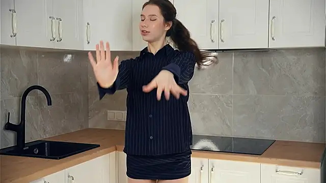 MargeLefevers online show from 13, 1, 2026