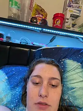 julia4thewin online show from 9, 5, 2026
