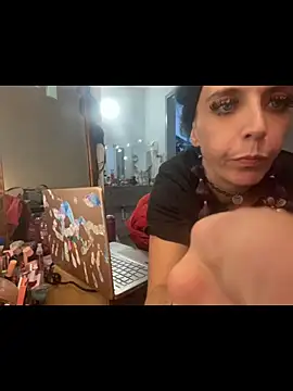 MegaTinyyy online show from 24, 5, 2026