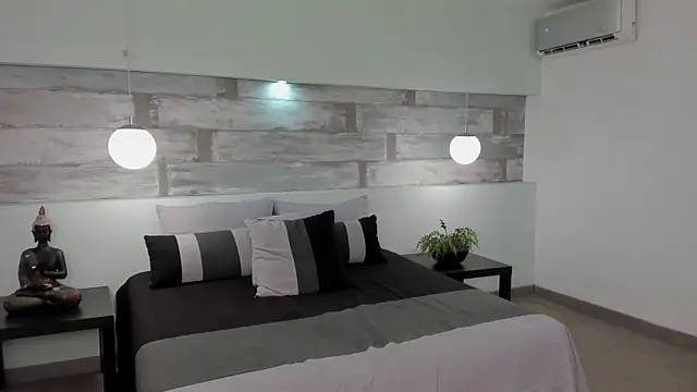 Abriil cutee online show from 23, 3, 2026