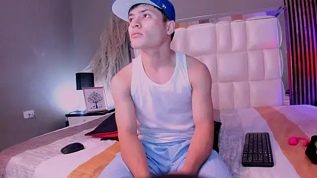 Roger And Ramona online show from 29, 3, 2026