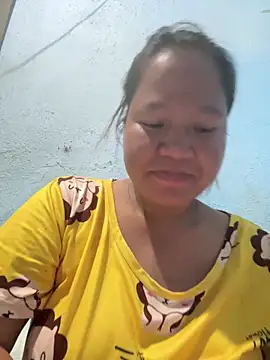 Hottie Pussy online show from 15, 4, 2026