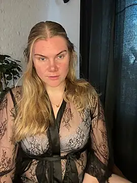 SexyBlondJoanna online show from 26, 2, 2026