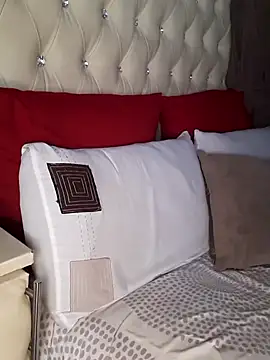 Snapshot of bigboobylicious chatting on 6, 4, 2026 bigboobylicious online show from 6, 4, 2026