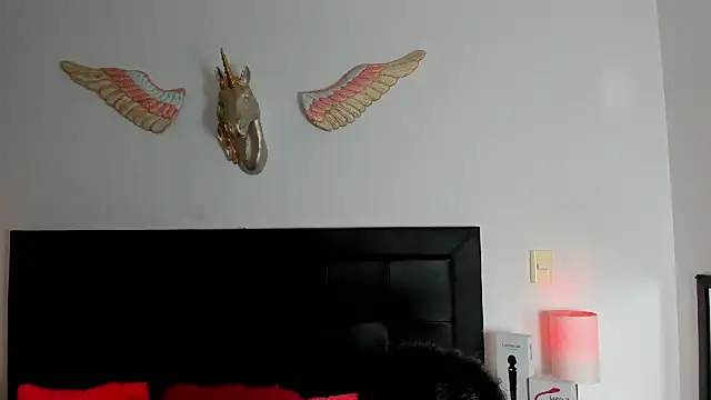 Natalye 23 online show from 10, 4, 2026