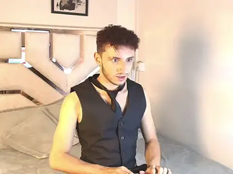 Snapshot of Curlystartt chatting on 12, 1, 2026 Curlystartt online show from 12, 1, 2026