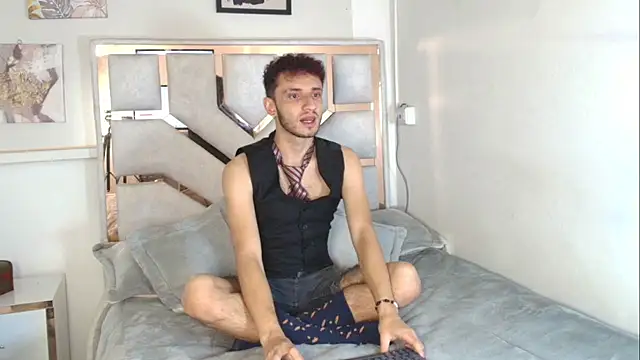 Snapshot of Curlystartt chatting on 14, 1, 2026 Curlystartt online show from 14, 1, 2026