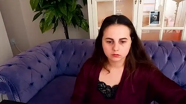 Snapshot of MikaFoxy chatting on 21, 4, 2026 MikaFoxy online show from 21, 4, 2026