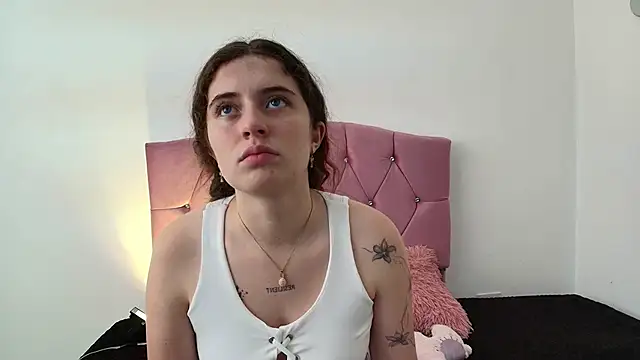 Cherry Boomxx online show from 9, 3, 2026