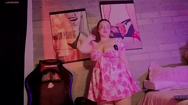 Mia Franklyn online show from 8, 3, 2026